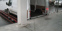 PICTURE OF THE AUTOMOBILE RAMP
